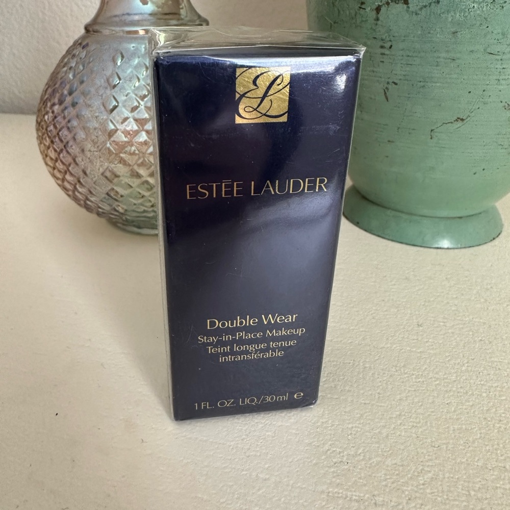 Estee Lauder Double Wear Stay-in-Place Foundation